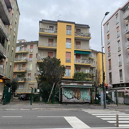 Max'S House Apartment Milan Exterior photo
